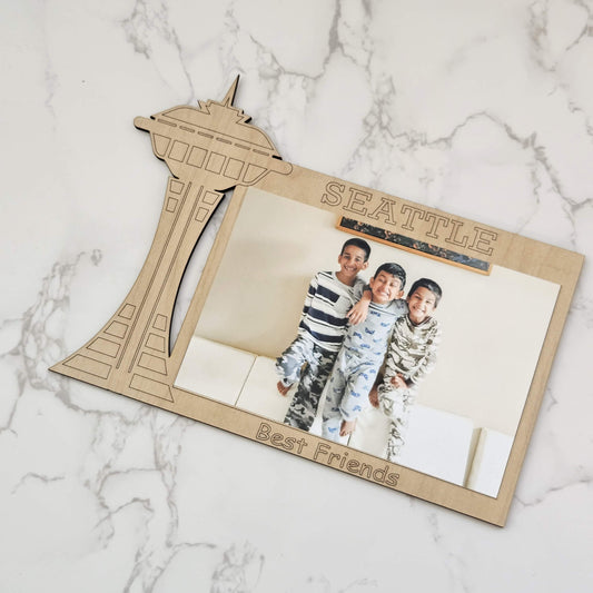 Seattle Space Needle Photo Souvenir | Fridge Magnet Photo Frame Gift